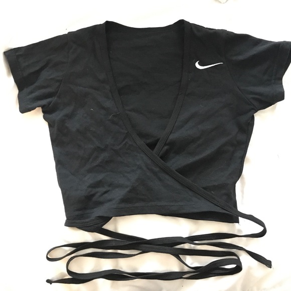Nike Tops - Frankie collective/nike surplice crop top